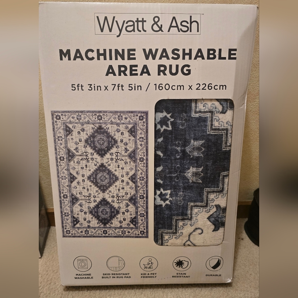 Wyatt & Ash Washable Indoor Area Rug, Cyrus 5'3” x 7'5”, New